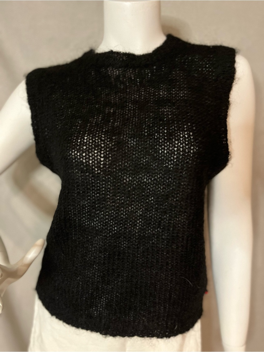 Tommy Hilfiger Sleeveless Sheer Knit Wool/Mohair Layering Piece/Vest